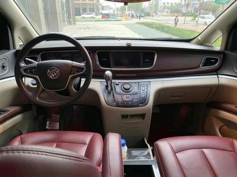 徐州18年别克GL86