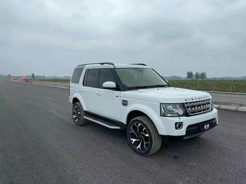 青岛16年路虎发现45