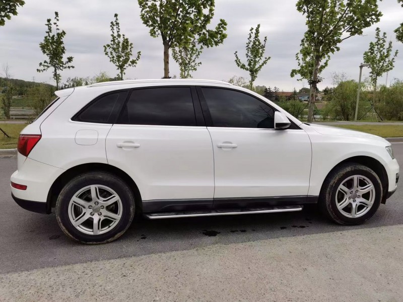 青岛10年奥迪Q55