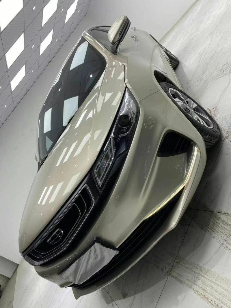 成都20年吉利帝豪GL8