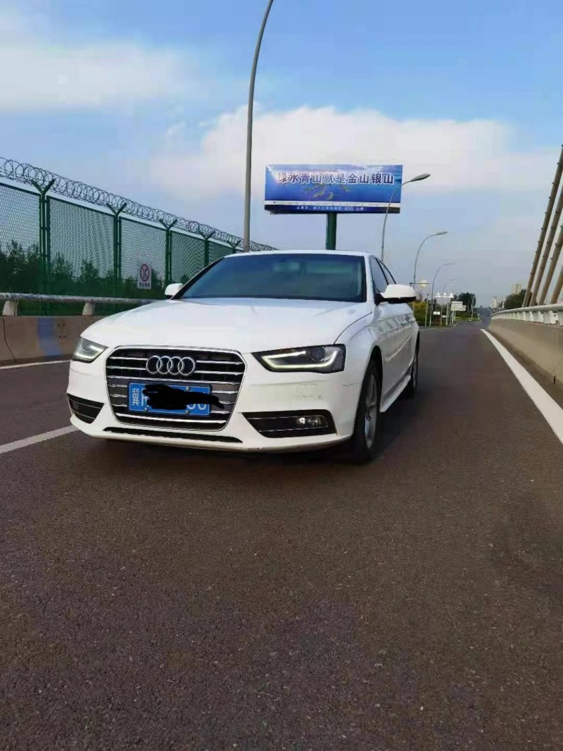 邢台14年奥迪A4L1