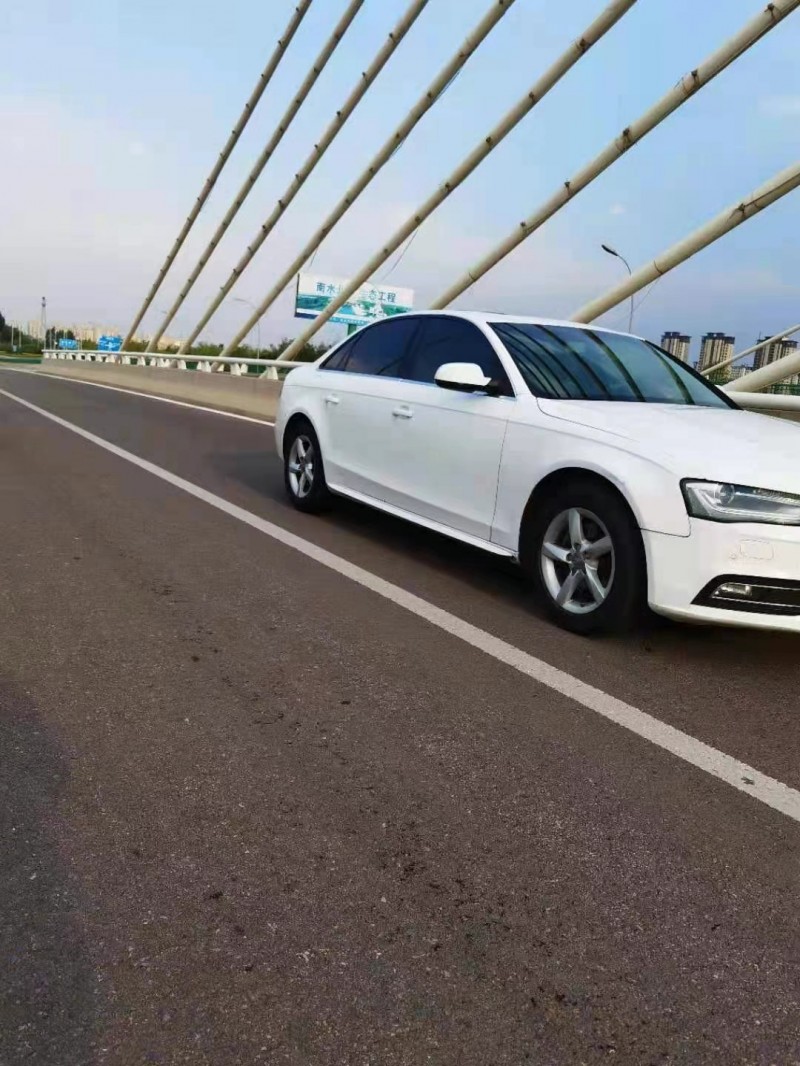 邢台14年奥迪A4L3