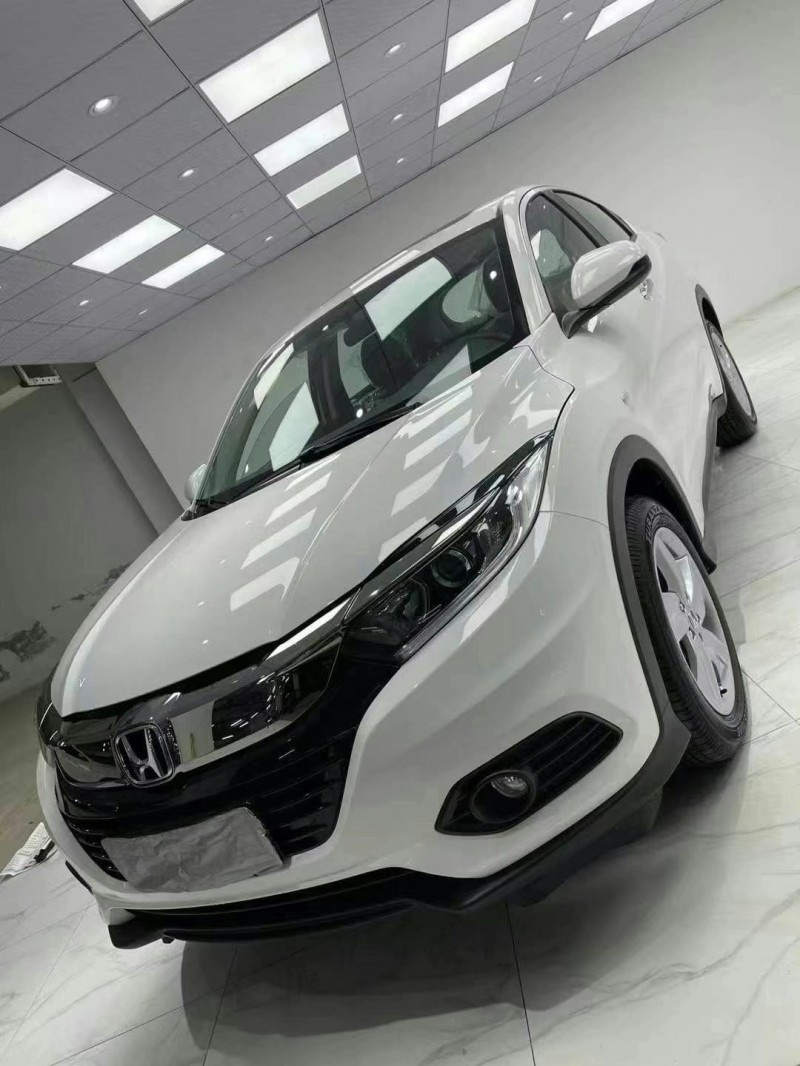 成都21年本田缤智8