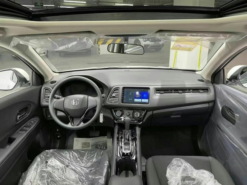 成都21年本田缤智5