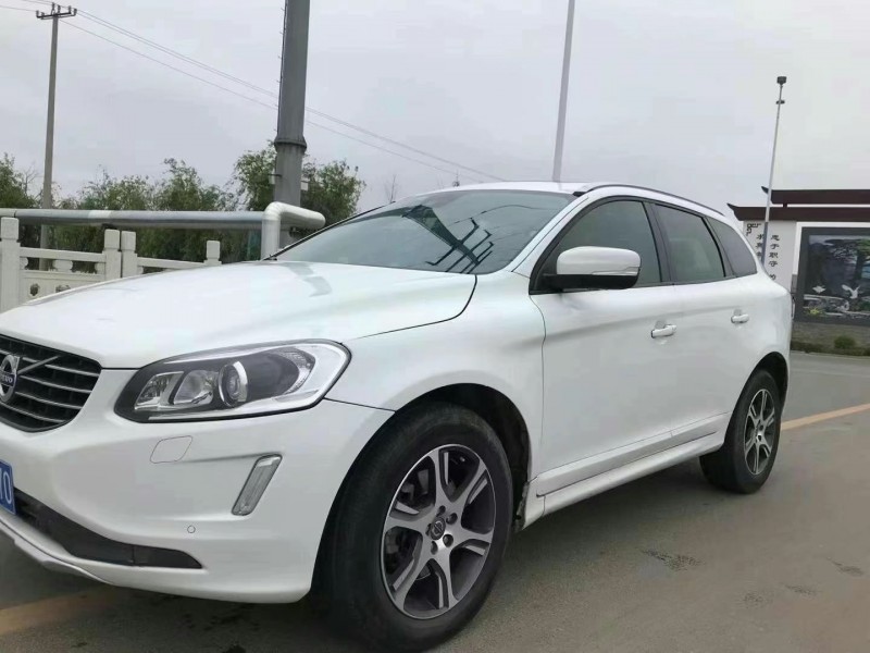 泰安14年沃爾沃XC602