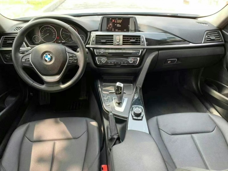 保定17年宝马3系5