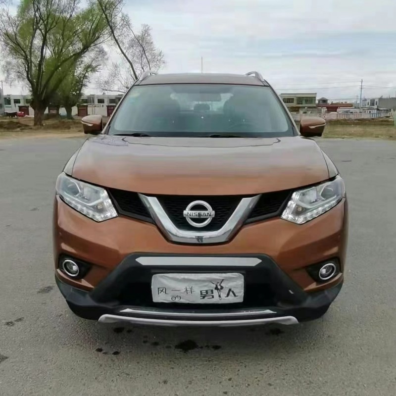 榆林15年日產奇駿5