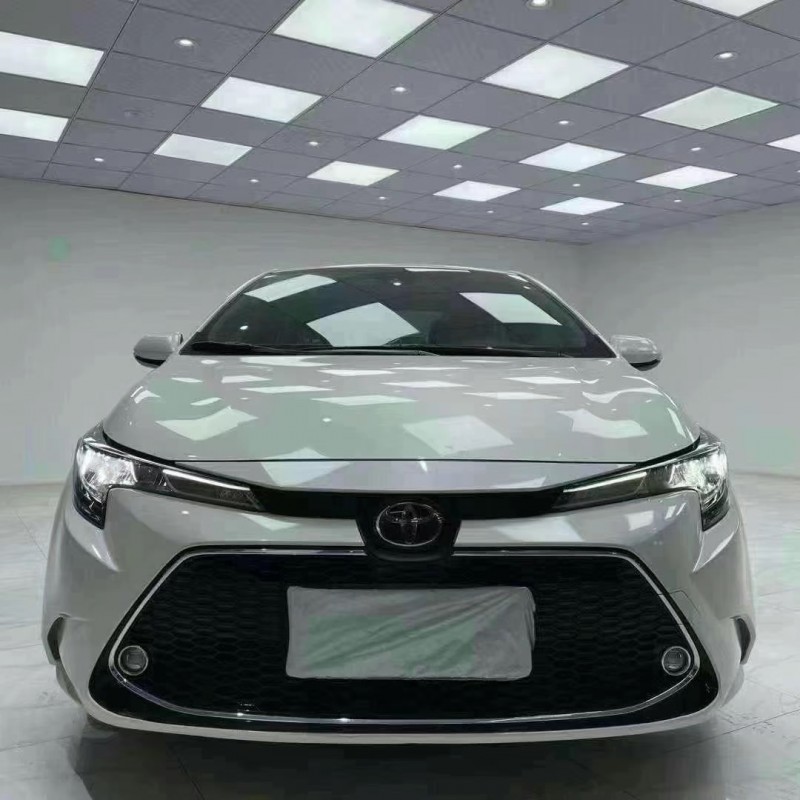 成都19年丰田雷凌9