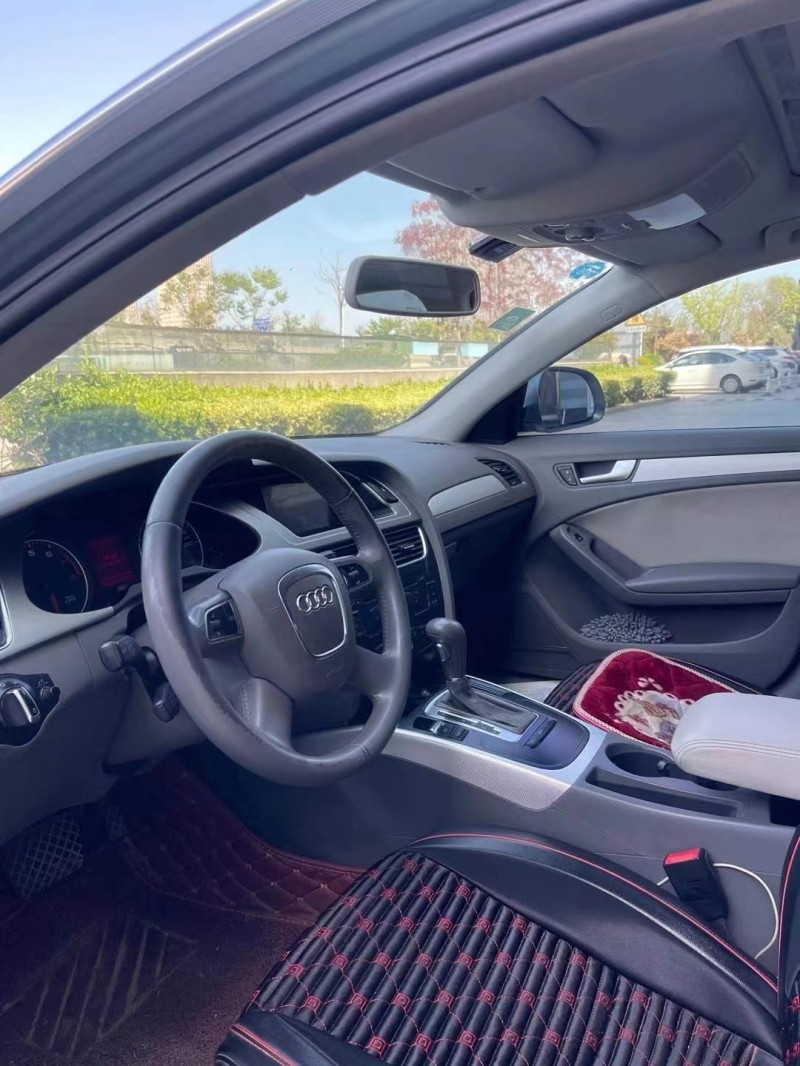 烟台12年奥迪A4L8