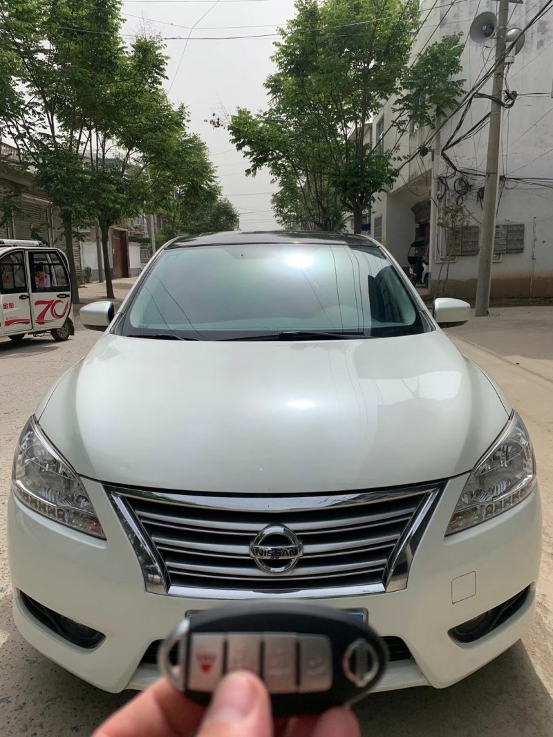 合肥15年日產軒逸1