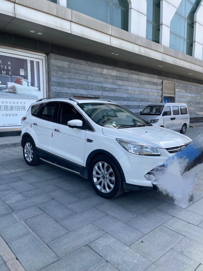 烟台15年福特翼虎2