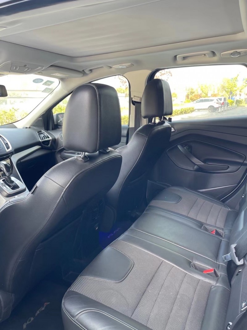 烟台15年福特翼虎9