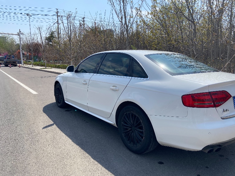 潍坊10年奥迪A4L4