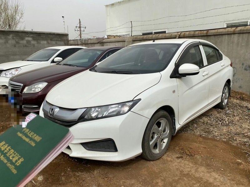 青岛16年本田锋范7