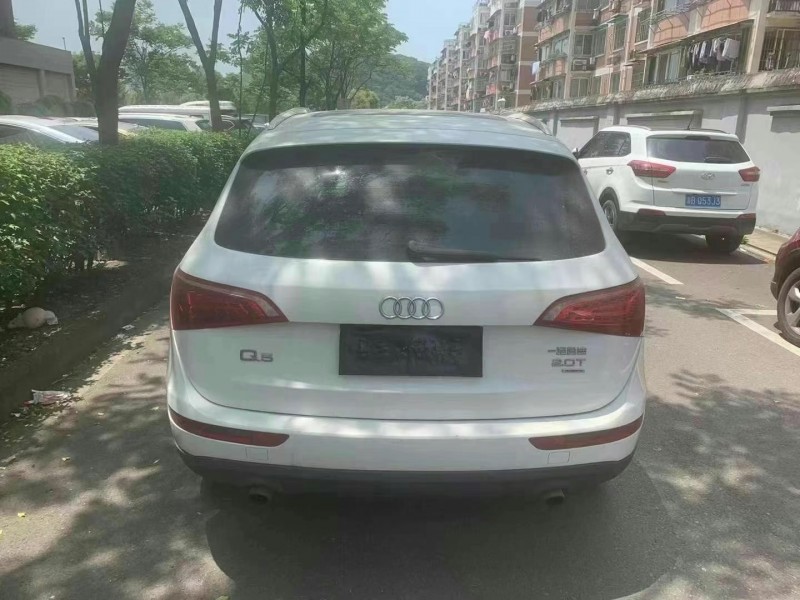 臺州13年奧迪Q57