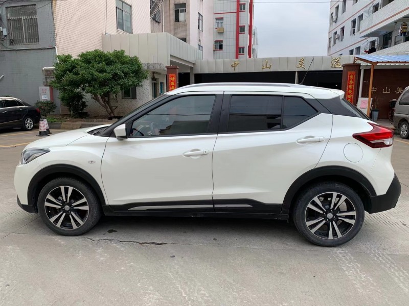 中山18年日产劲客2