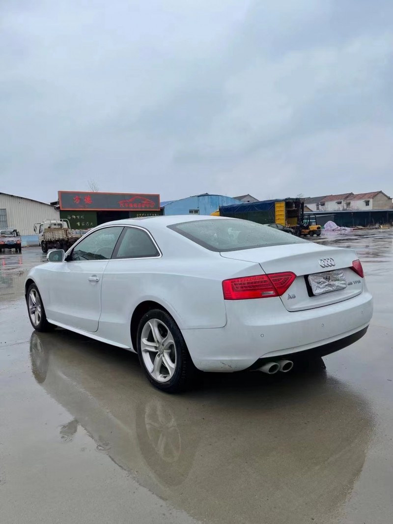 徐州17年奥迪A55