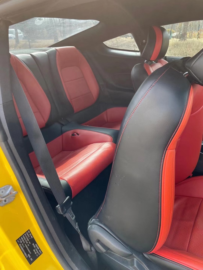 徐州15年福特野马6