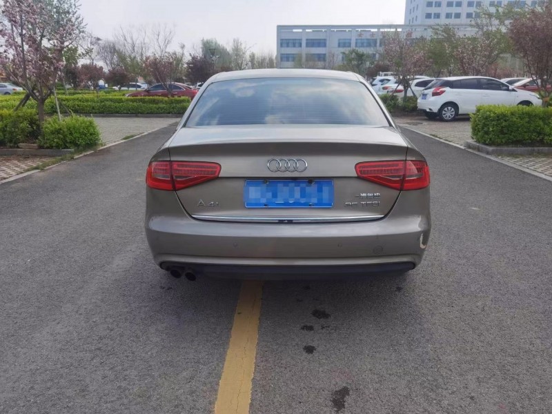 濟南13年奧迪A4L4