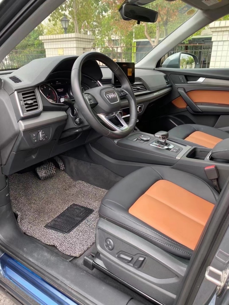 中山20年奥迪Q59