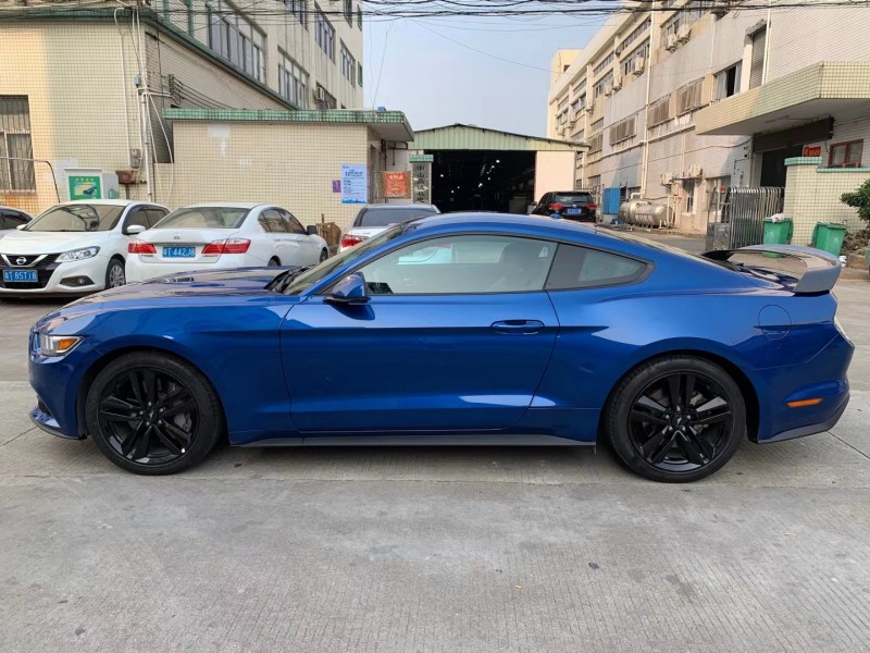 中山18年福特野马2