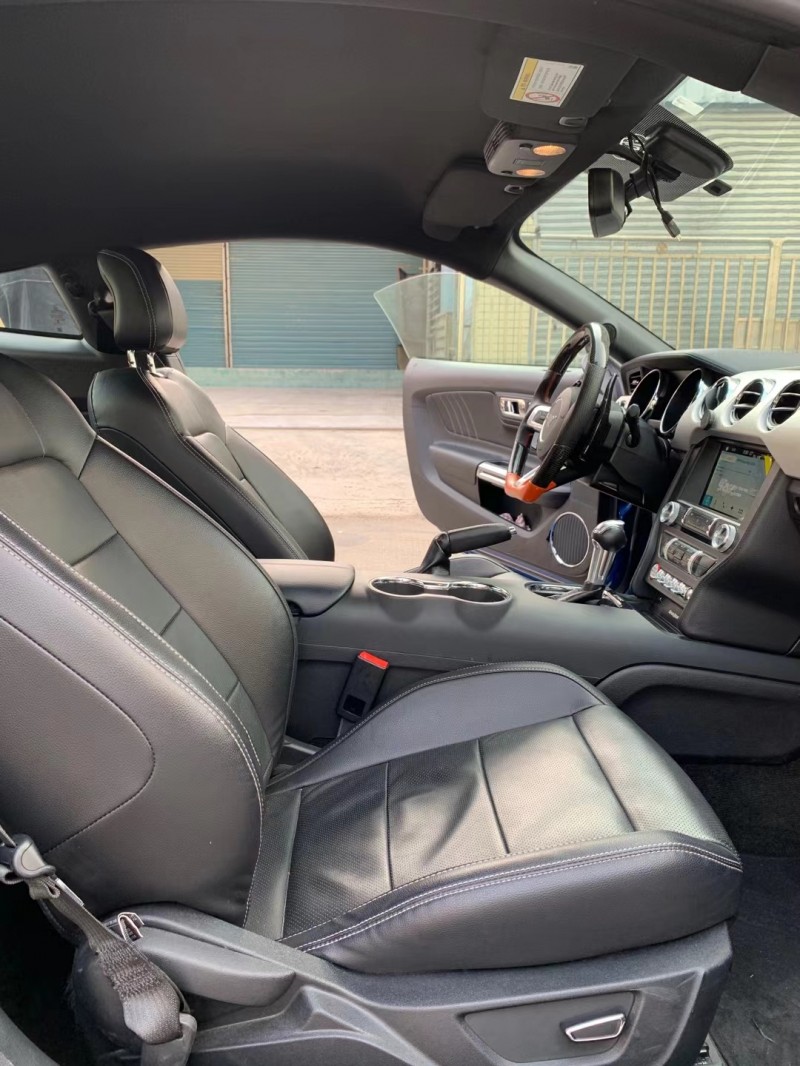 中山18年福特野马8