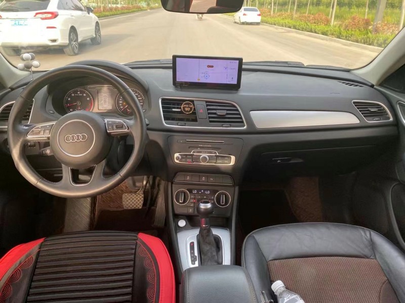 枣庄17年奥迪Q36