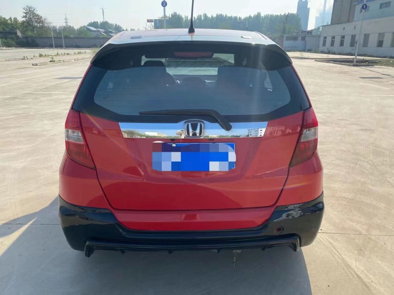 枣庄14年本田飞度4