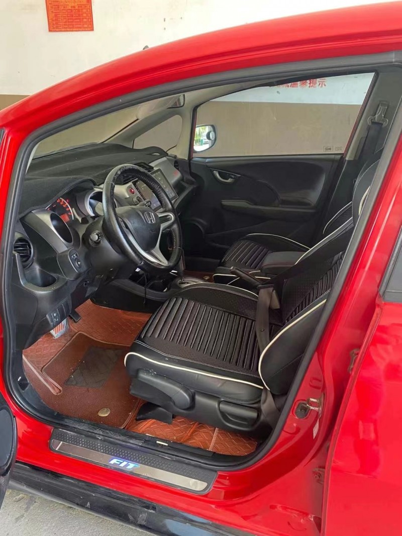 枣庄14年本田飞度7