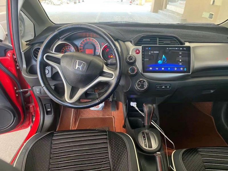 枣庄14年本田飞度8