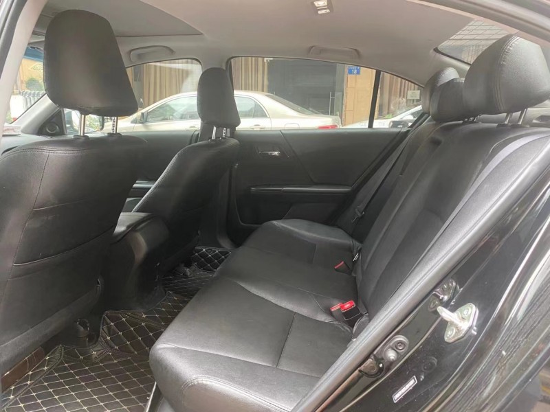 广州18年本田雅阁4