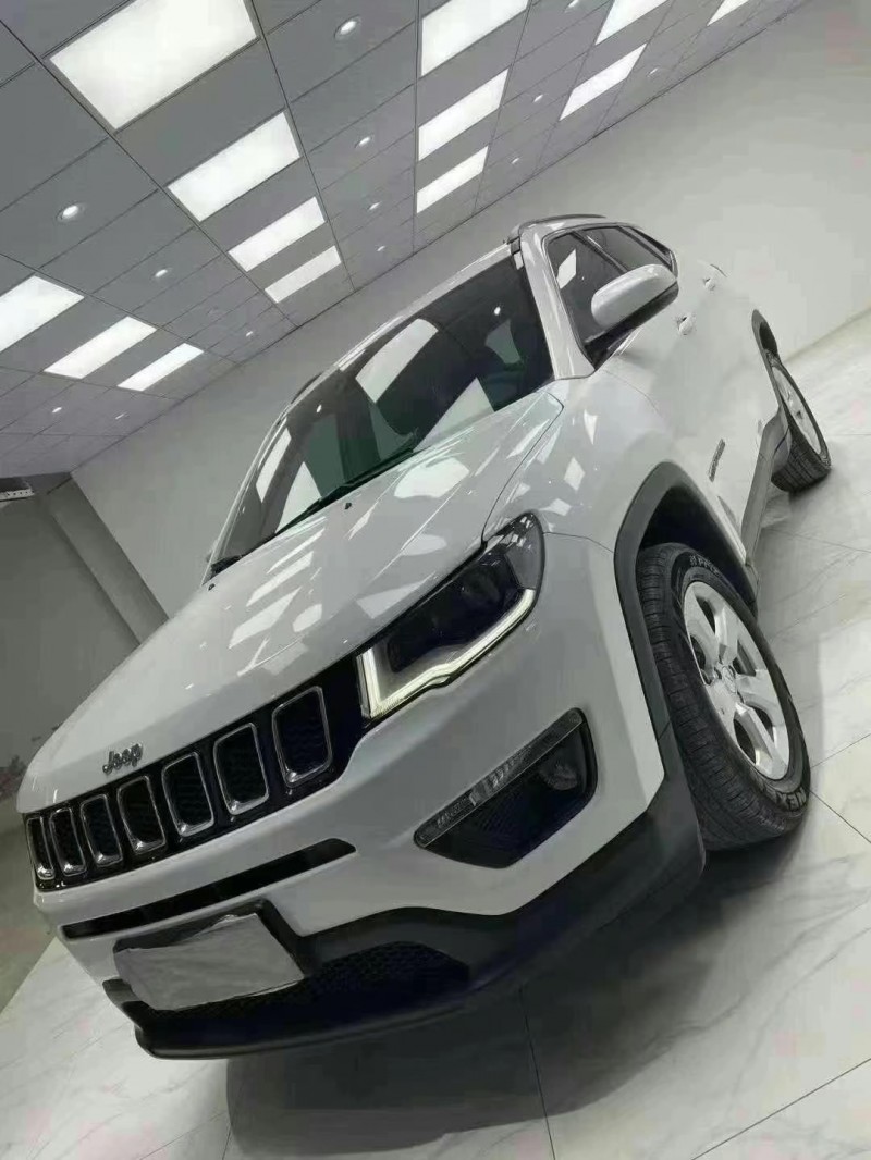 成都20年Jeep指南者8