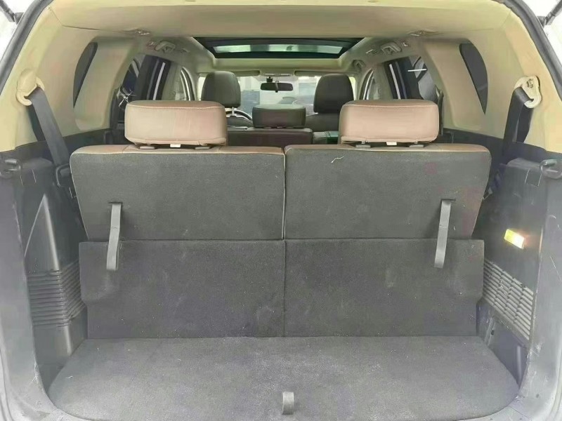 成都18年力帆汽车轩朗4