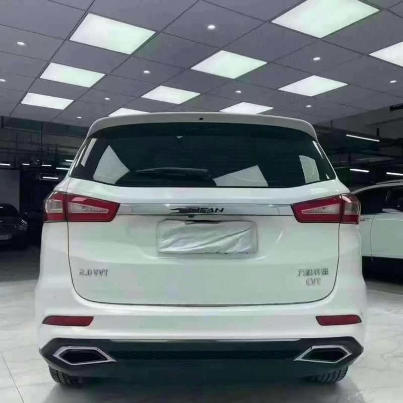 成都18年力帆汽车轩朗1