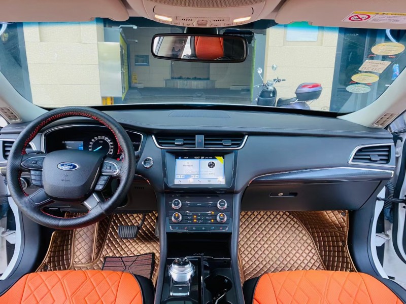 东莞18年福特金牛座3