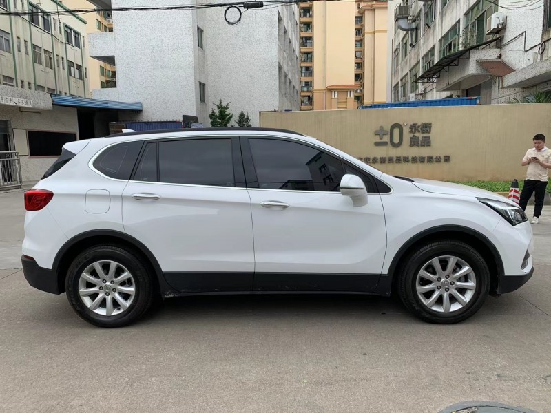 中山20年别克昂科威3