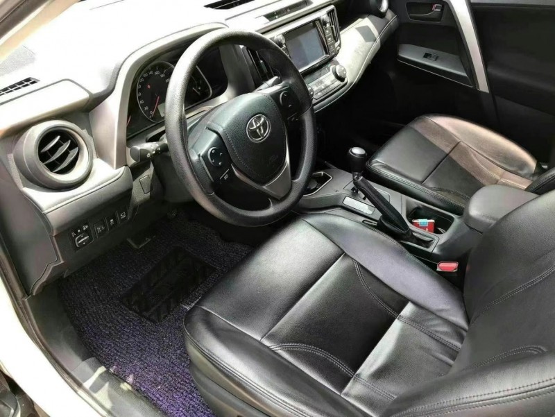 贛州17年豐田RAV4榮放4