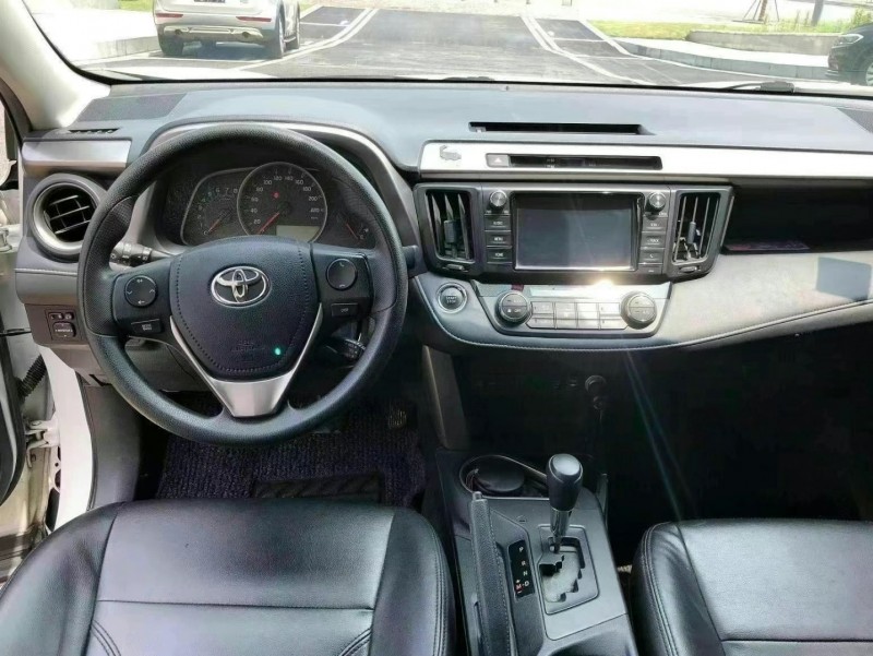 贛州17年豐田RAV4榮放6