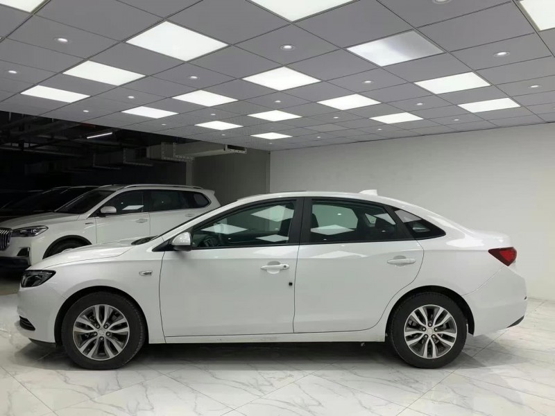 成都20年别克英朗7