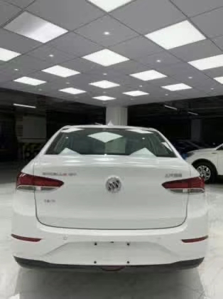 成都20年别克英朗1