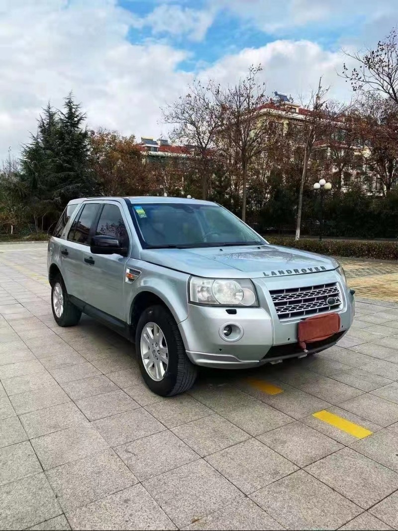 青岛09年路虎神行者2