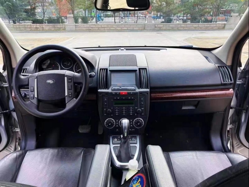 青岛09年路虎神行者4