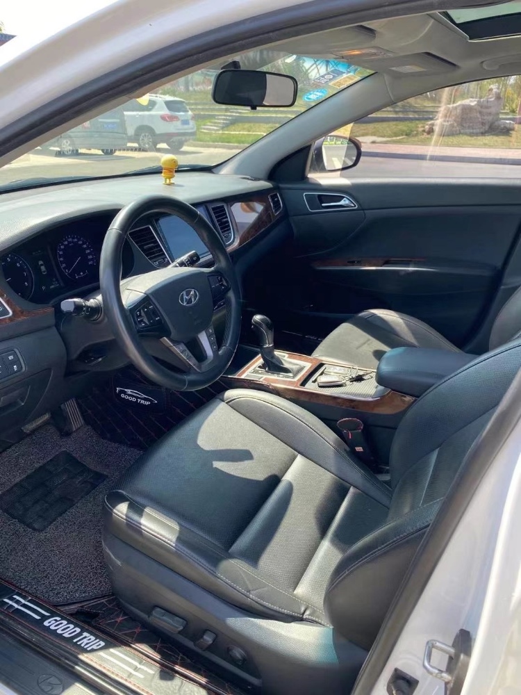 廊坊16年现代名图3