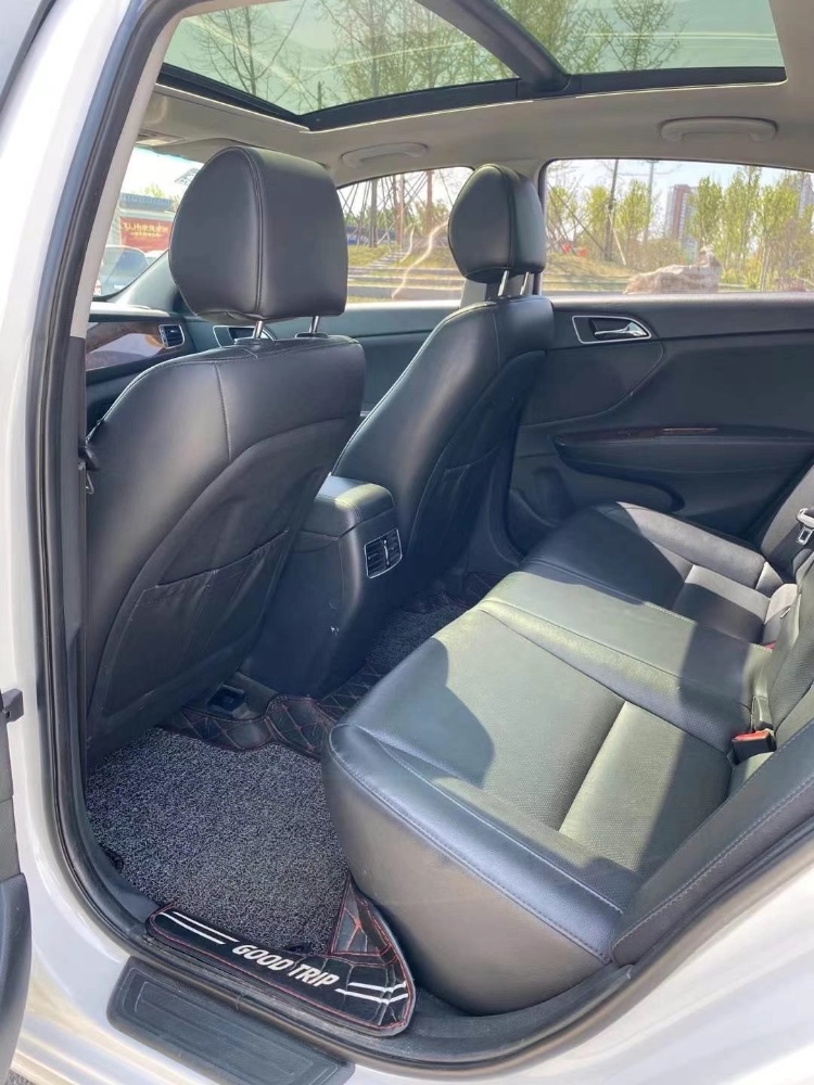 廊坊16年现代名图1