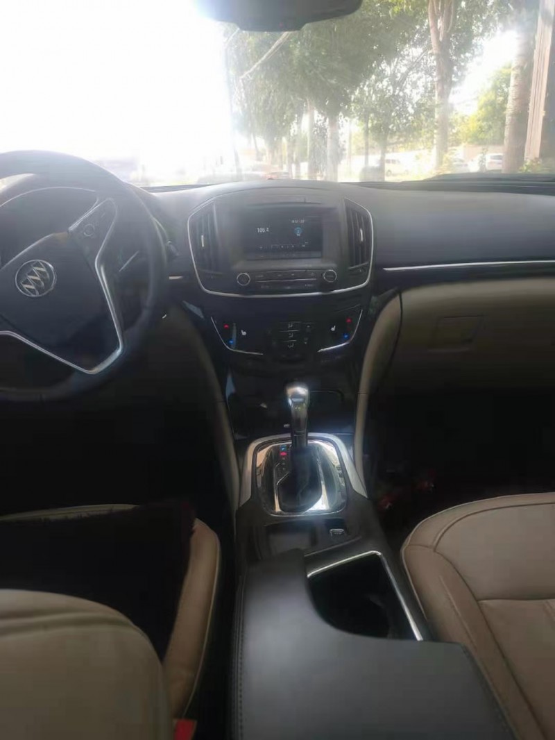 保定15年别克君威6