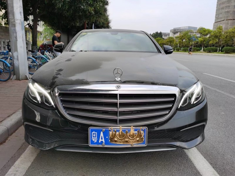 广州19年奔驰E1
