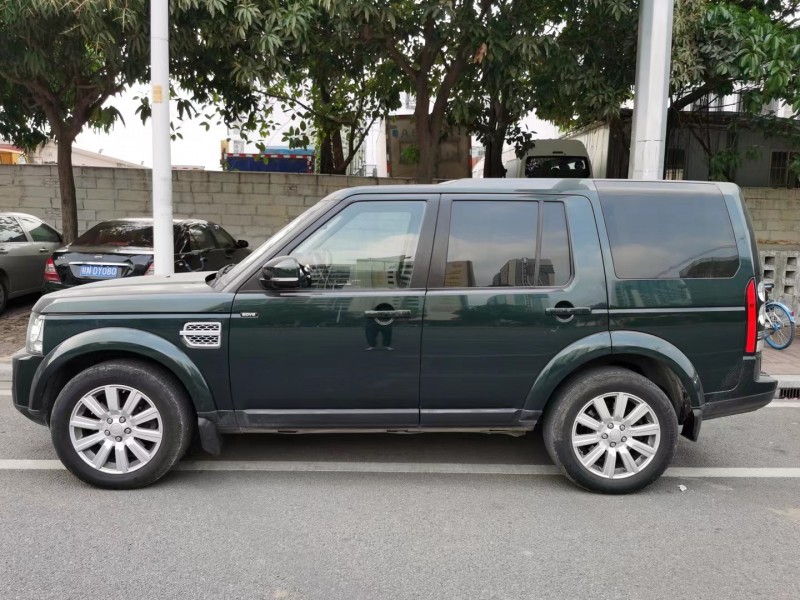 广州15年路虎发现44