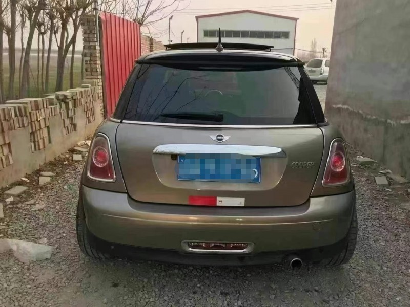 保定12年寶馬MINI7