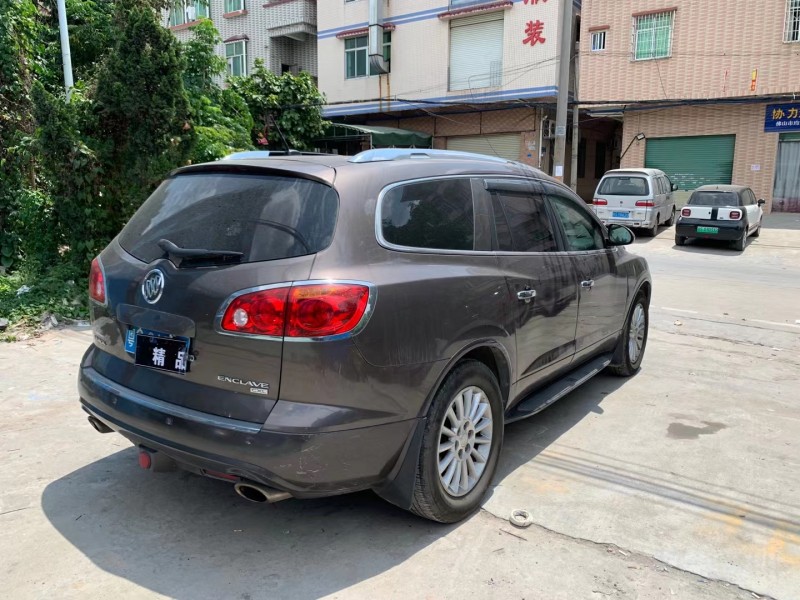 广州10年别克昂科雷2