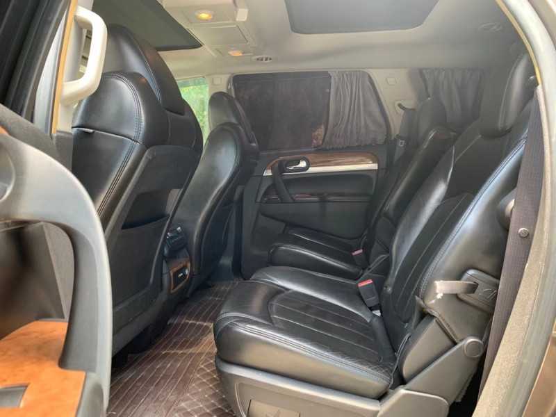 广州10年别克昂科雷7